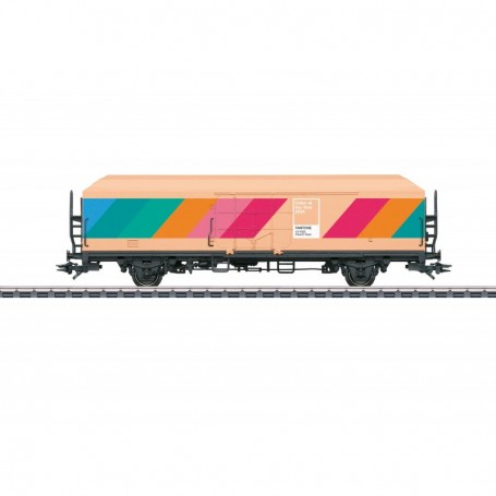 Märklin 48554 PANTONE Color of the Year for 2024 Car