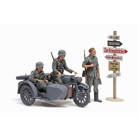 Tamiya 35384 KS600 Motorcycle & Sidecar