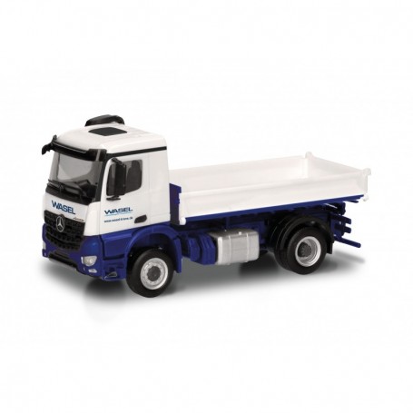 Herpa 318181 Mercedes-Benz Arocs M 4x4 three-way dumper "Wasel"