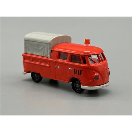 AH Modell AH-1270 VW T1b Doka "TELE" med figur i förarsäte