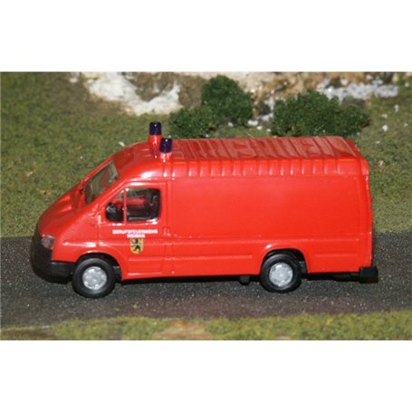 Busch 43789 Ford Transit "Feuerwehr"