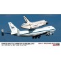 Hasegawa 10680 Space Shuttle Orbiter & Flygplan Boeing 747