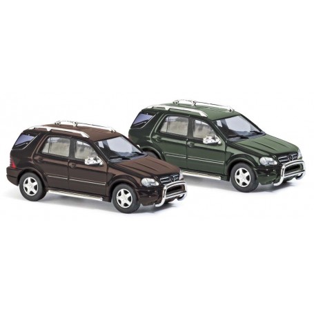 Busch 48571 Mercedes Benz M-Klass ML 55 AMG "Offroad"