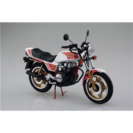 Aoshima 054406 Motorcykel Honda NC04 SUPER HAWK3R '81